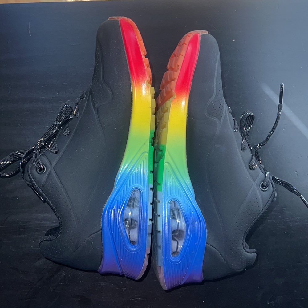 Multicolor Memory Foam Skechers . Size 6.5 - image 6